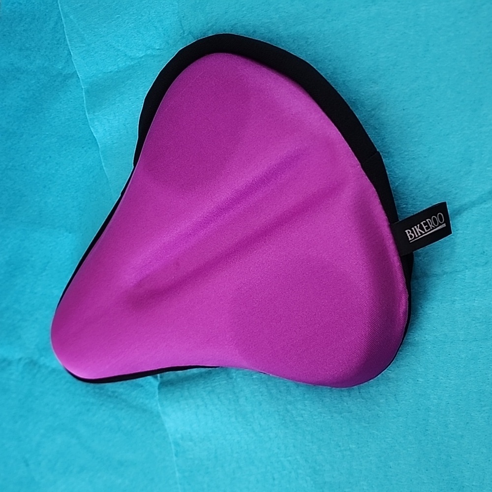 Magneta/Black bike seat cover